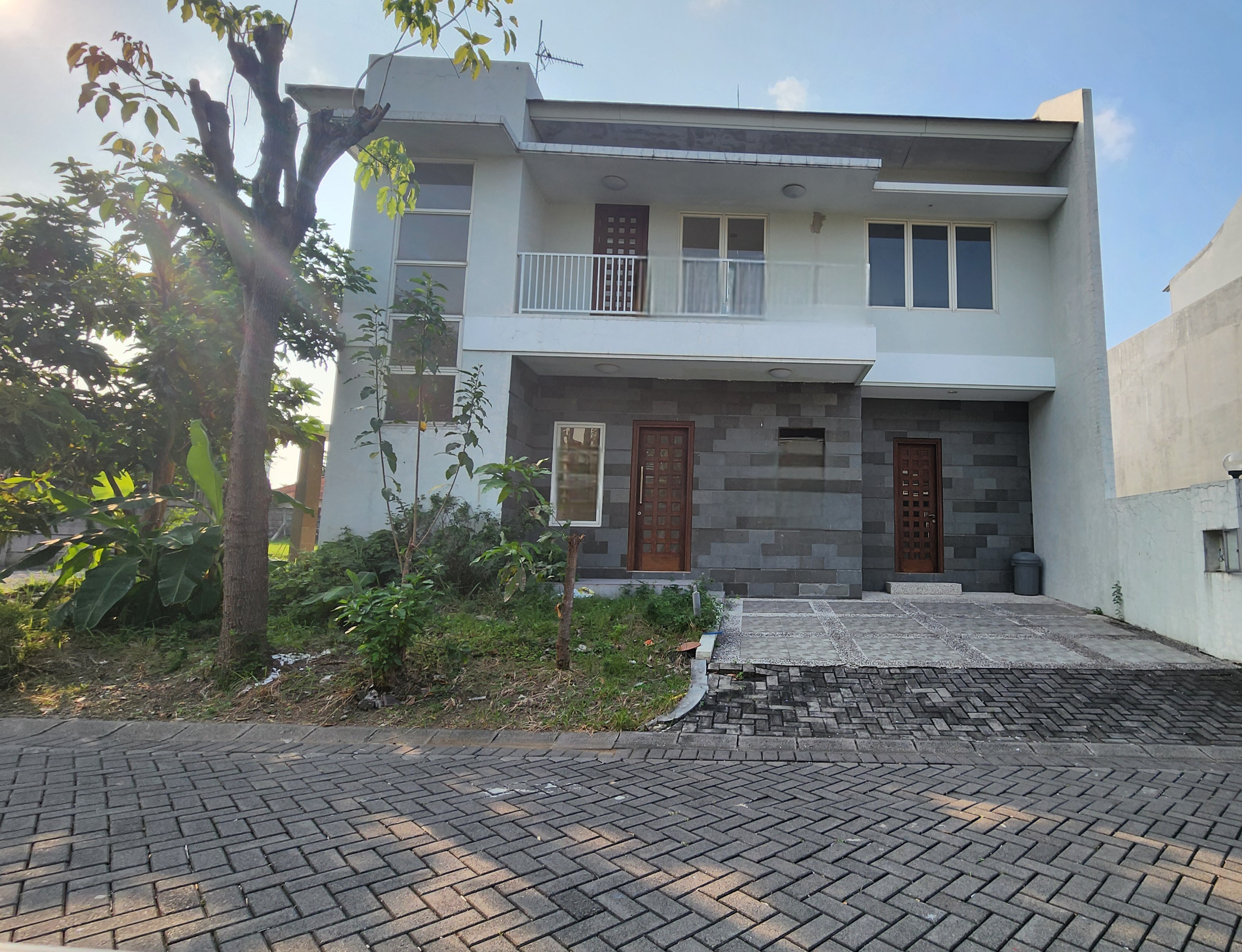 Dijual Rumah Minimalis 2 Lantai di Greenwood Citraland Surabaya Barat - Image 1