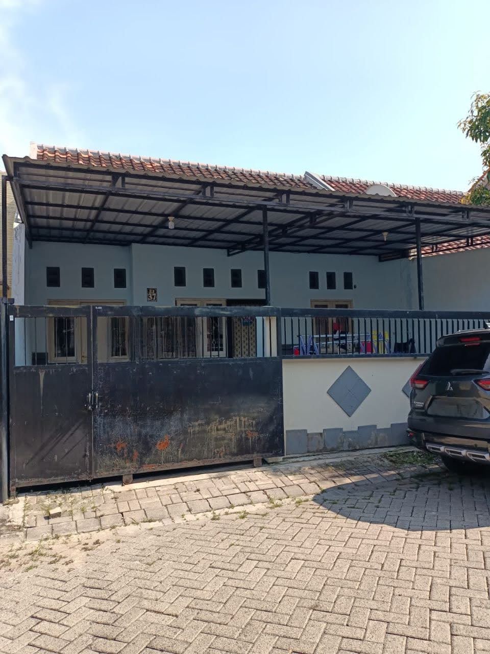 Dijual Rumah Strategis di Bukit Palma Surabaya Barat - Image 1