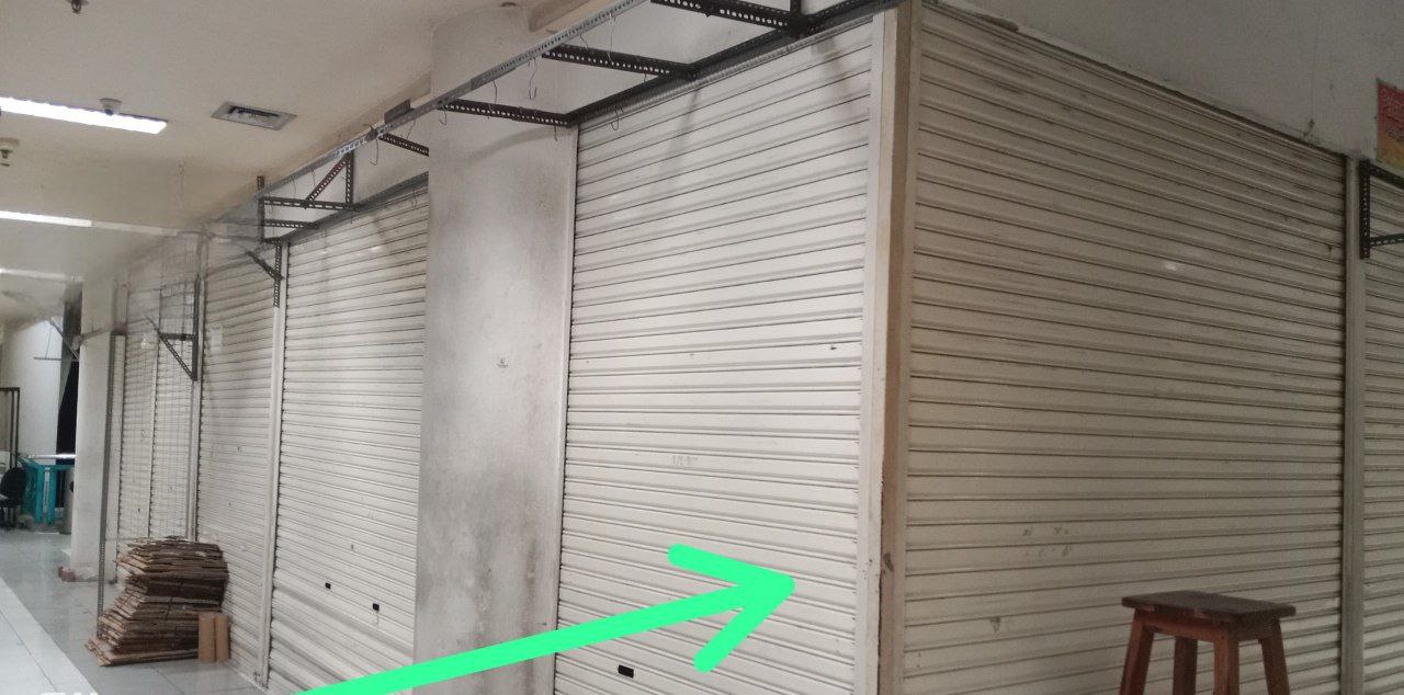 Dijual Stand 2 Unit Jejer Ideal Siap Pakai di PGS Surabaya Utara - Image 1