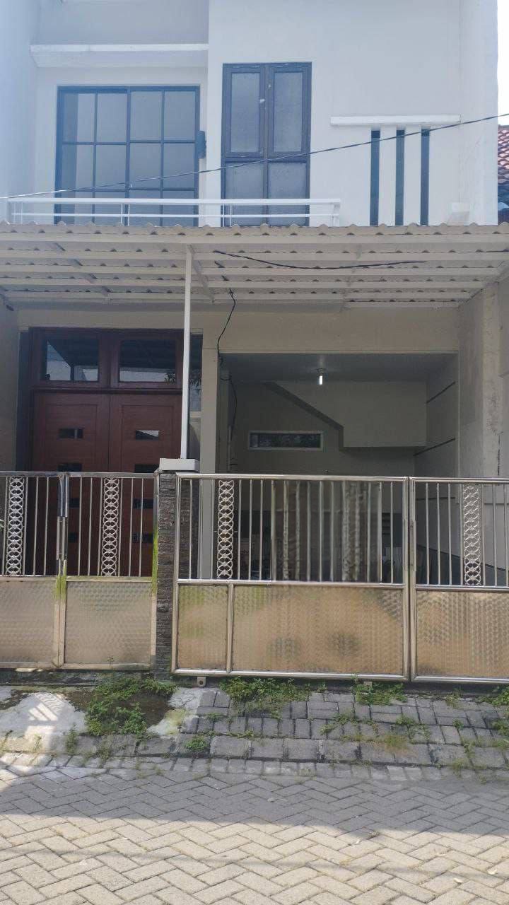 Dijual Rumah 2 Lantai Siap Huni di Bukit Palma Citraland Surabaya Barat - Image 1