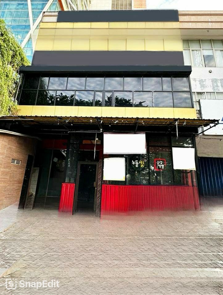 Disewakan Ruko Komersial Lokasi Strategis di Jalan Mayjend Sungkono, Surabaya Barat - Image 1