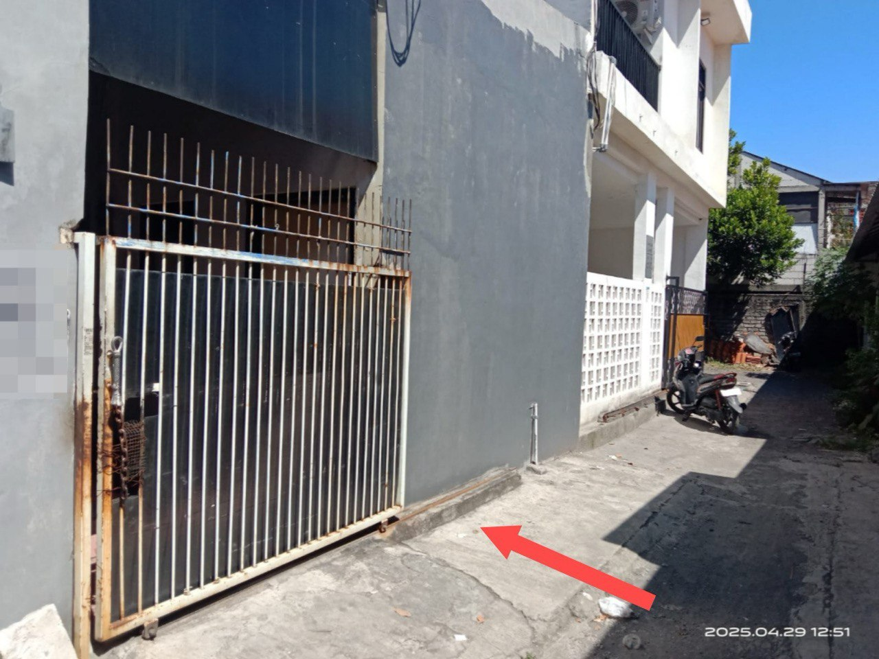 Dijual Lelang Rumah Kost Komersial di Sukolilo Surabaya Timur - Image 1