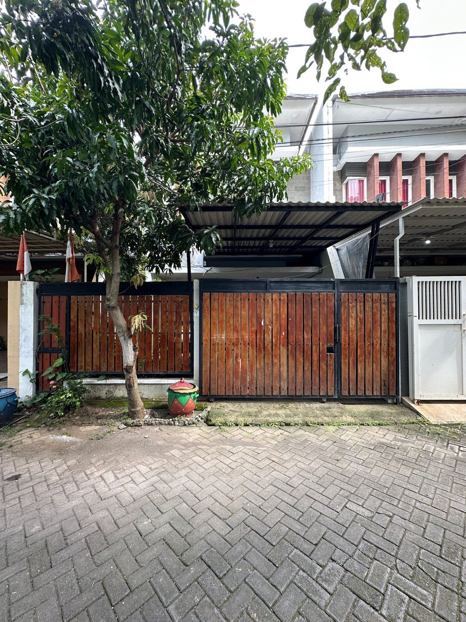 Dijual Lelang Rumah Minimalis di Green Semanggi Mangrove Surabaya Timur - Image 1