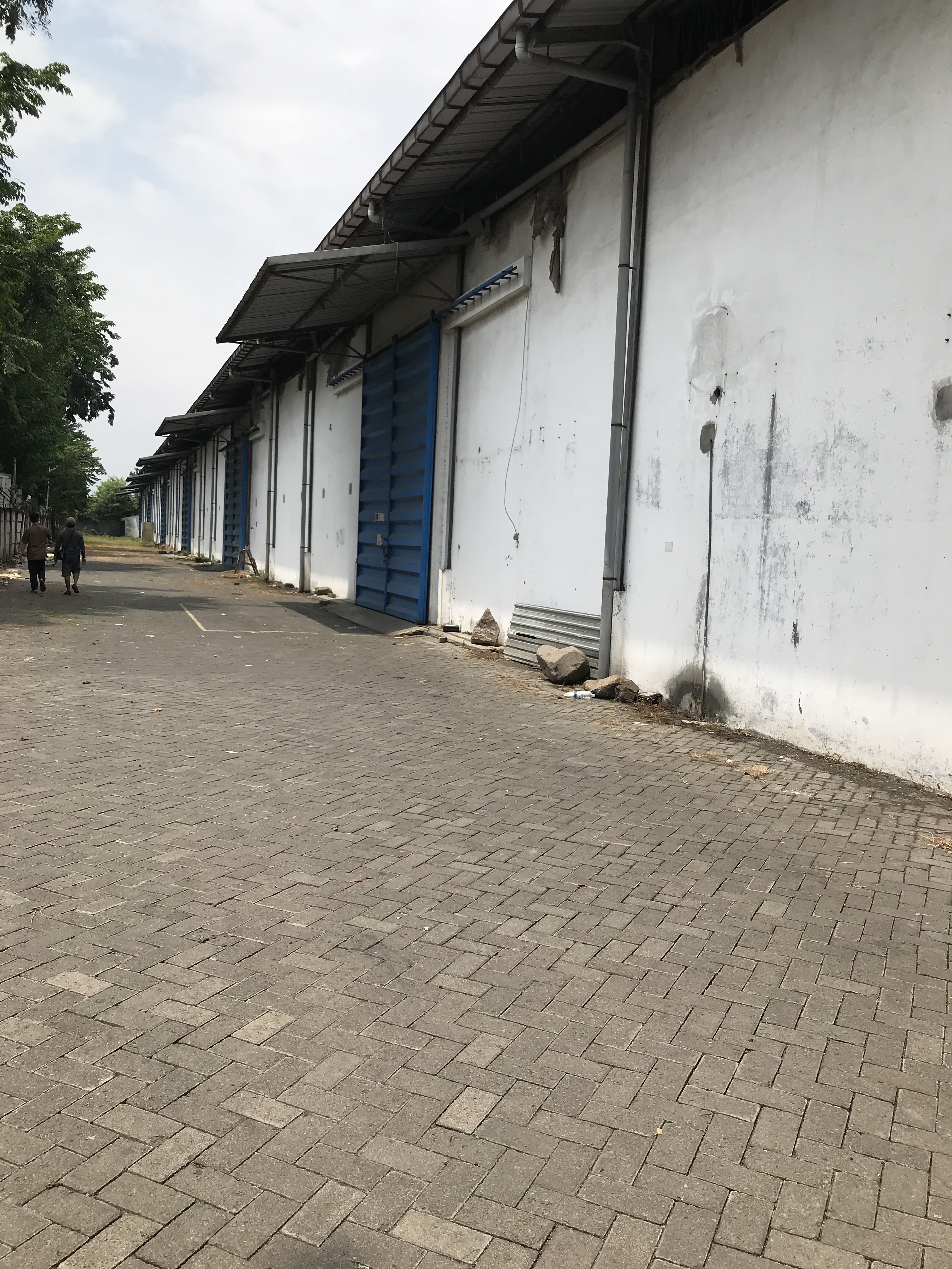 Dijual Gudang Komersial Lokasi Strategis di Jalan Raya Bypass Krian Sidoarjo - Thumbnail 2