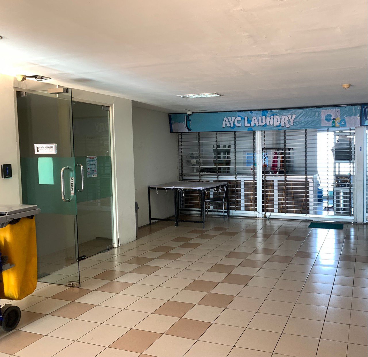 Dijual Kantor Strategis di Apartemen High Point Siwalankerto Surabaya Selatan - Image 1