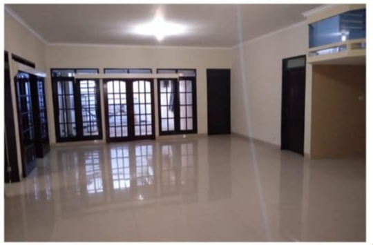 Dijual Atau Disewakan Rumah Lokasi Strategis Baruk Utara Di Surabaya Timur - Thumbnail 3