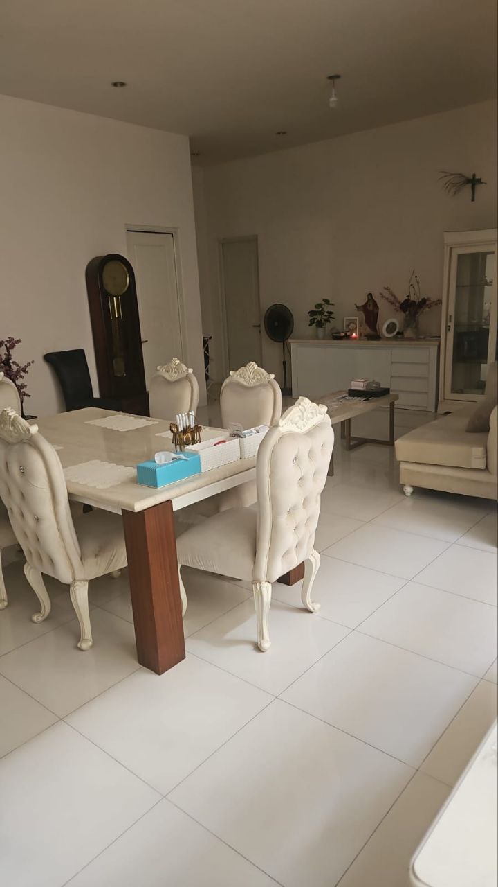 Dijual Rumah Lokasi Strategis Siap Huni Kendangsari Surabaya Selatan - Thumbnail 2