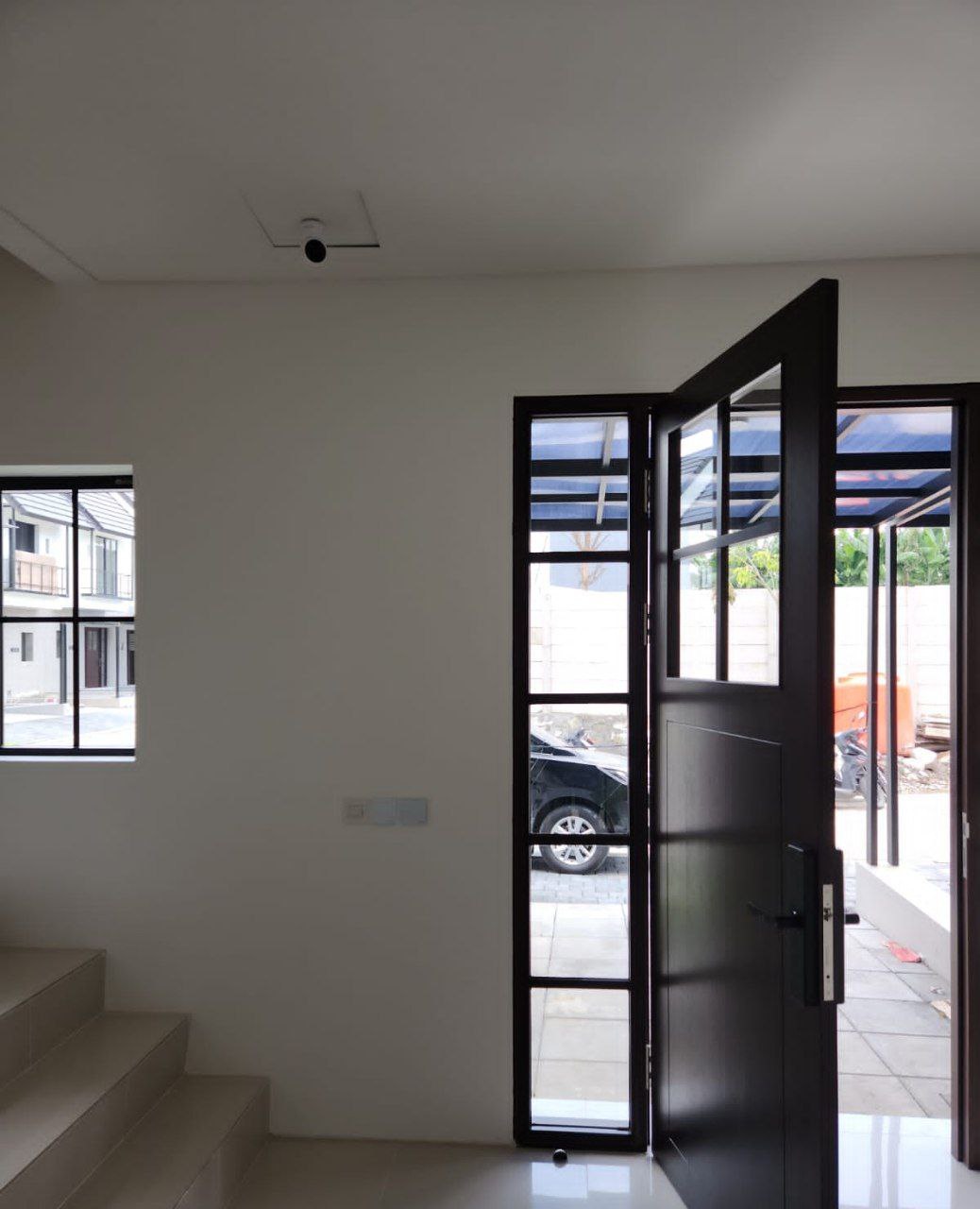 Disewakan Rumah Baru Gress Minimalis Graha Natura Dandelion Surabaya Barat - Thumbnail 3