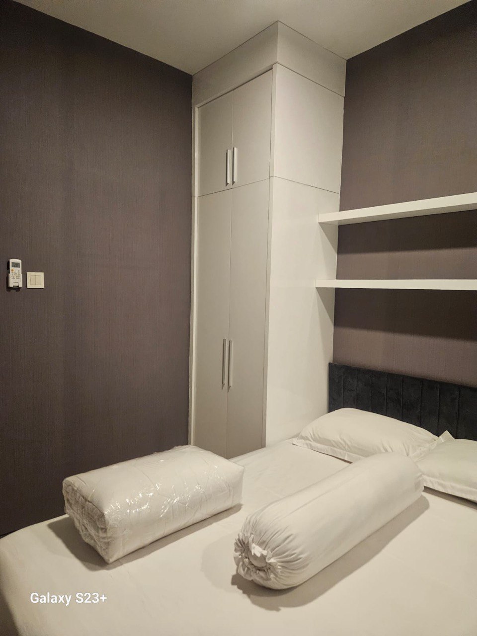 Disewakan Unit Eksklusif Apartemen Benson di Kawasan Surabaya Barat - Thumbnail 4