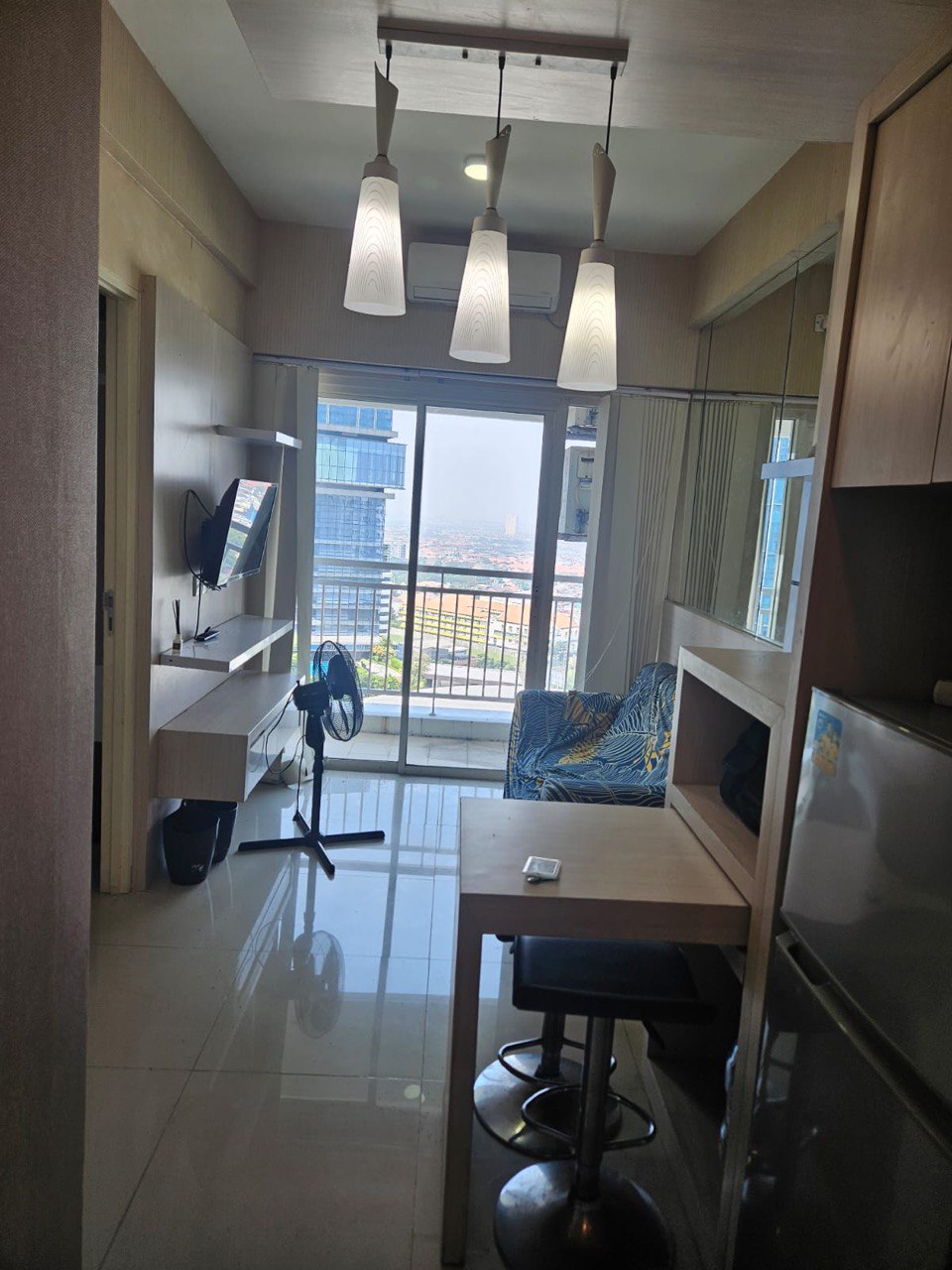 Disewakan Unit Nyaman Dan Siap Huni di Apartemen Tanglin Surabaya Barat - Image 1