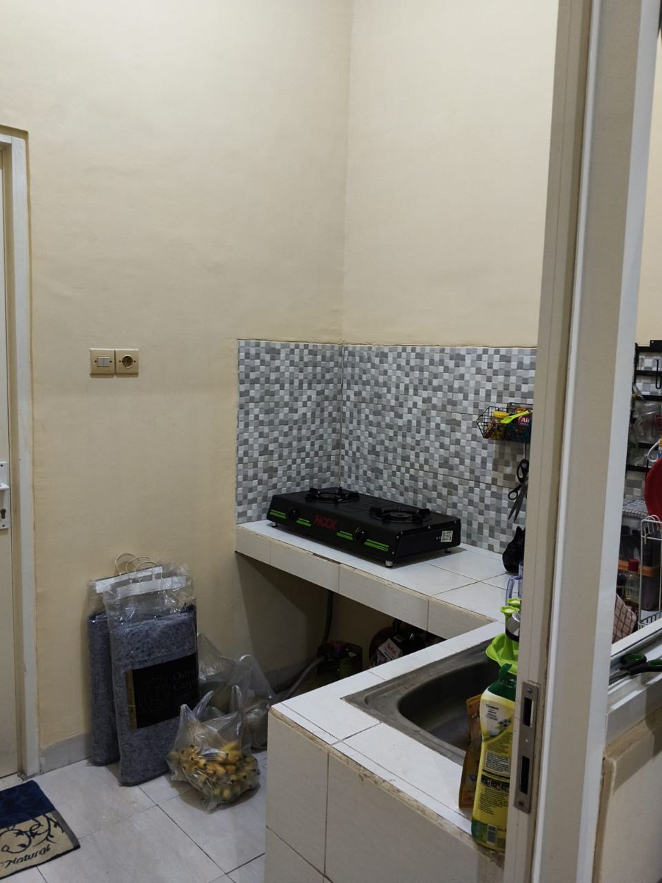 Dijual Rumah Siap Huni dan Butuh Cepat Medokan Ayu Utara Surabaya Timur - Thumbnail 4