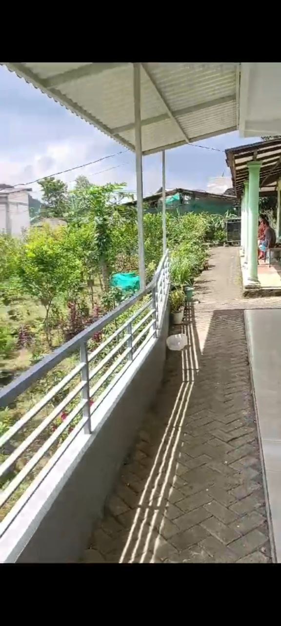 Dijual Rumah Villa Luas Lokasi Strategis di Jalan Raya Nongkojajar Purwodadi Pasuruan - Thumbnail 2