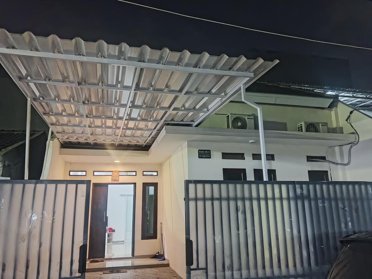 Dijual Rumah Minimalis di Perumahan Harapan Indah Jalan Anggir Raya Bekasi - Image 1