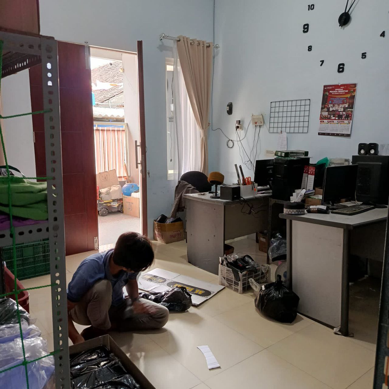 Dijual Rumah Baru Lokasi Strategis di Jalan Karangrejo Baru Wonokromo Surabaya Selatan - Thumbnail 4