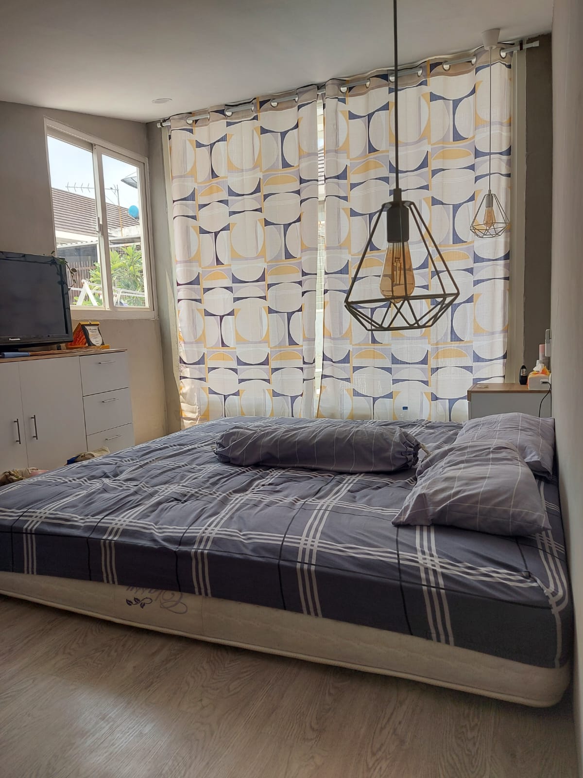 Dijual Rumah Minimalis Furnished di Queenstown, Citraland Utama Surabaya Barat - Thumbnail 4