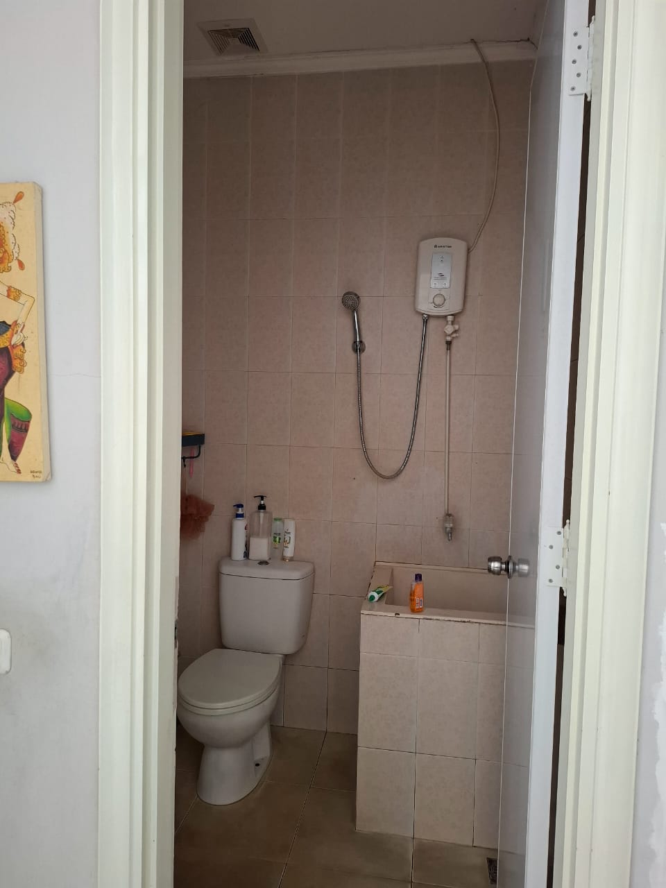Dijual Rumah Minimalis Furnished di Queenstown, Citraland Utama Surabaya Barat - Thumbnail 3
