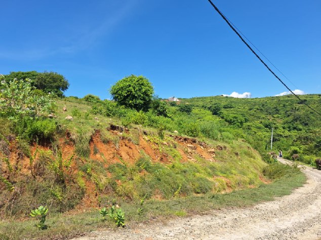 Dijual Tanah Luas Lokasi Strategis di Sokat Dusun Awang Lombok Tengah Nusa Tenggara Barat - Thumbnail 4