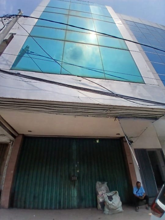 Dijual Ruko Komersial Strategis di Jalan Kapasan Surabaya Pusat - Image 1