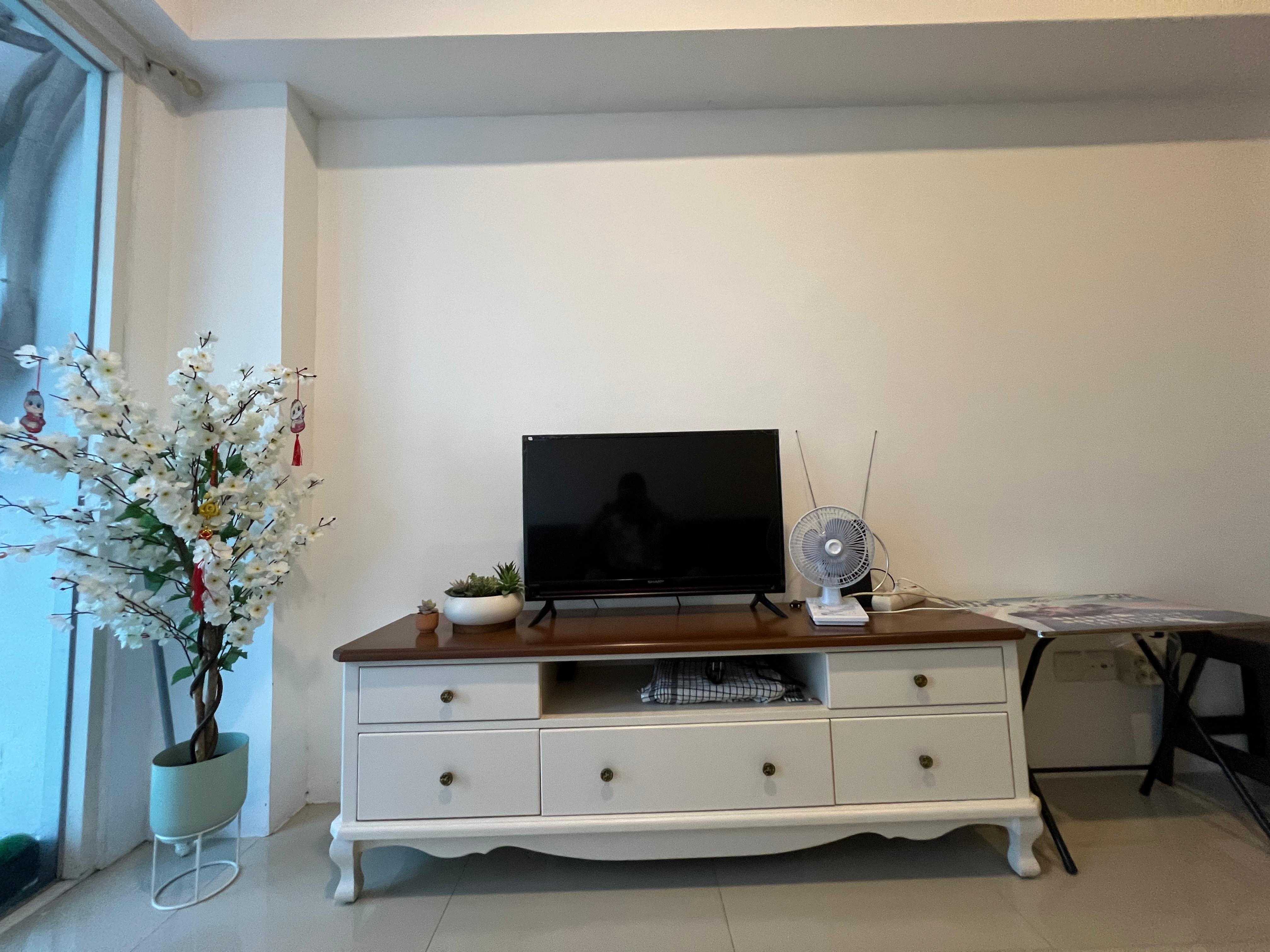 Dijual Apartemen 2 BR Full Furnish di Orchard Surabaya Tower PTC Surabaya Barat - Image 1