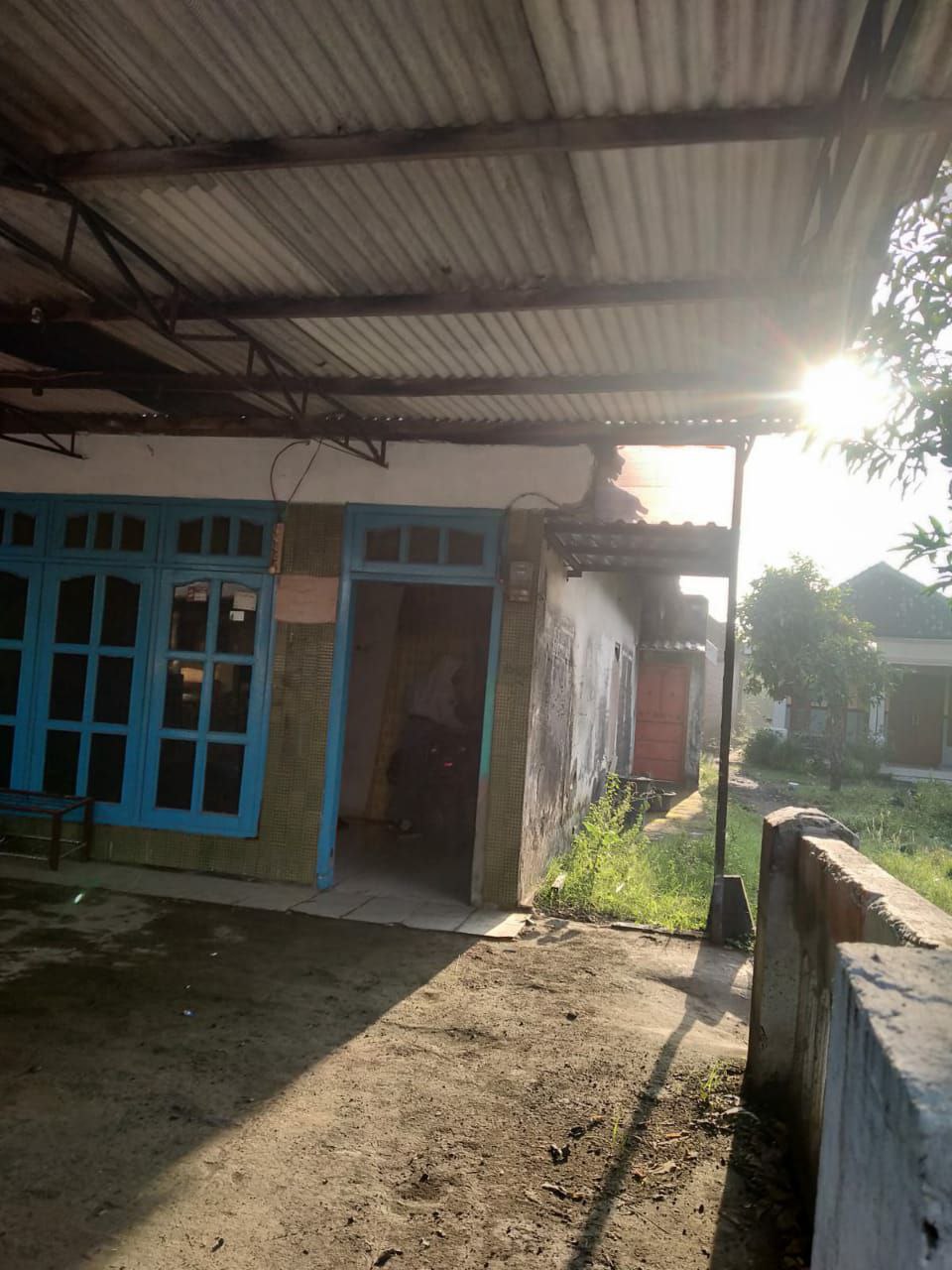 Dijual Rumah Lokasi Strategis di Jalan Putra Bangsa Anggaswangi Sukodono Sidoarjo - Thumbnail 3