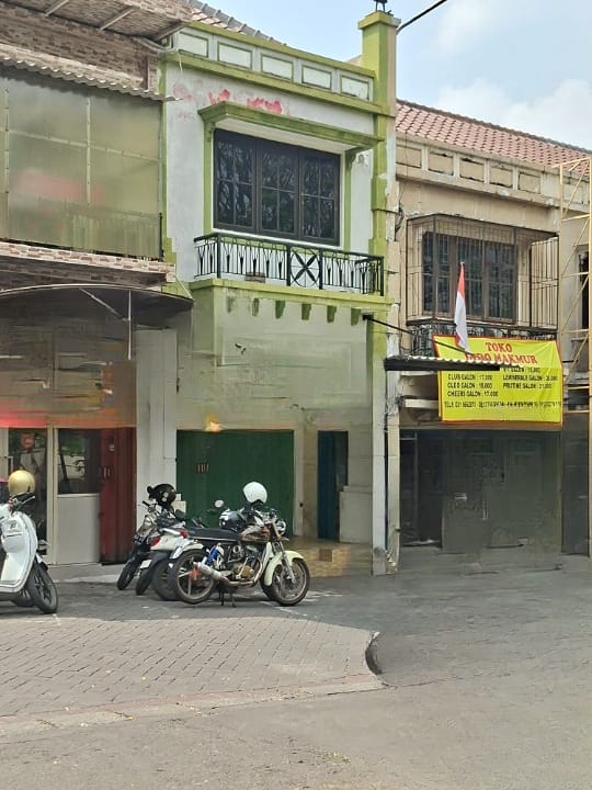 Sewa Ruko 2,5 Lantai di Villa Bukit Mas Surabaya Barat - Image 1