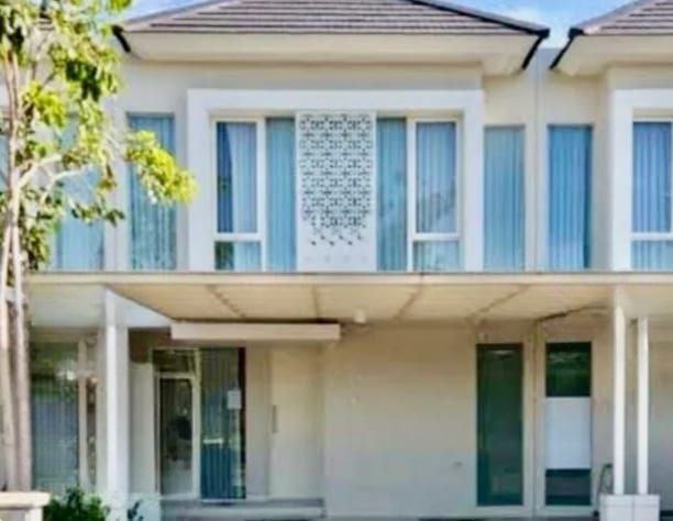 Disewakan Rumah Siap Huni Eksekutif di Grand Pakuwon Victoria Citraland Surabaya Barat - Image 1