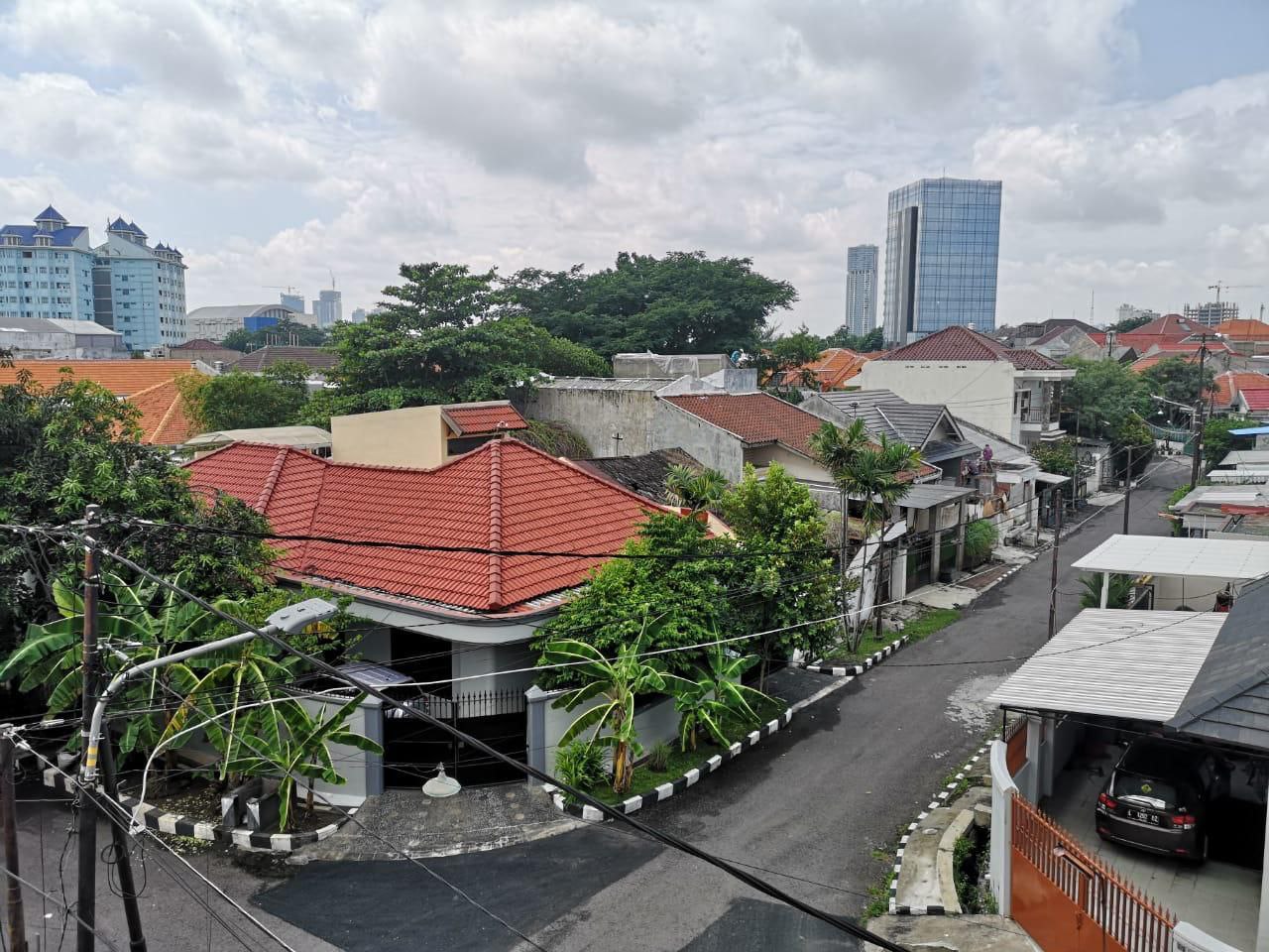 Dijual Rumah Mewah Siap Huni di Darmo Baru Timur Sukomanunggal Surabaya Barat - Thumbnail 4
