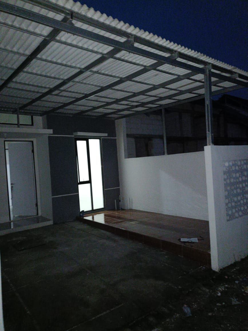 Dijual Rumah Baru Siap Huni di Kawasan Perum Golden East Berril Menganti Gresik - Thumbnail 4