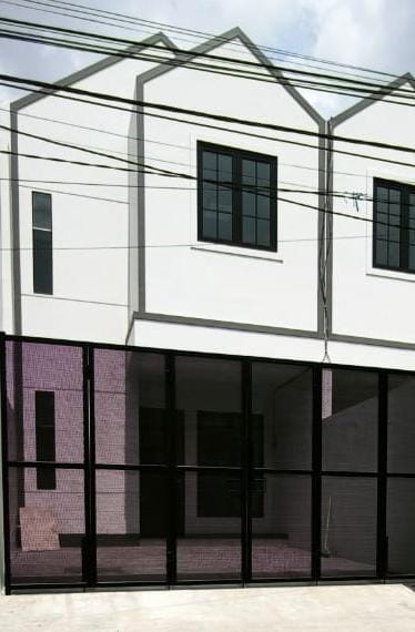 Dijual Rumah Baru 2 Lantai Minimalis di Lebak Jaya Surabaya Timur - Image 1