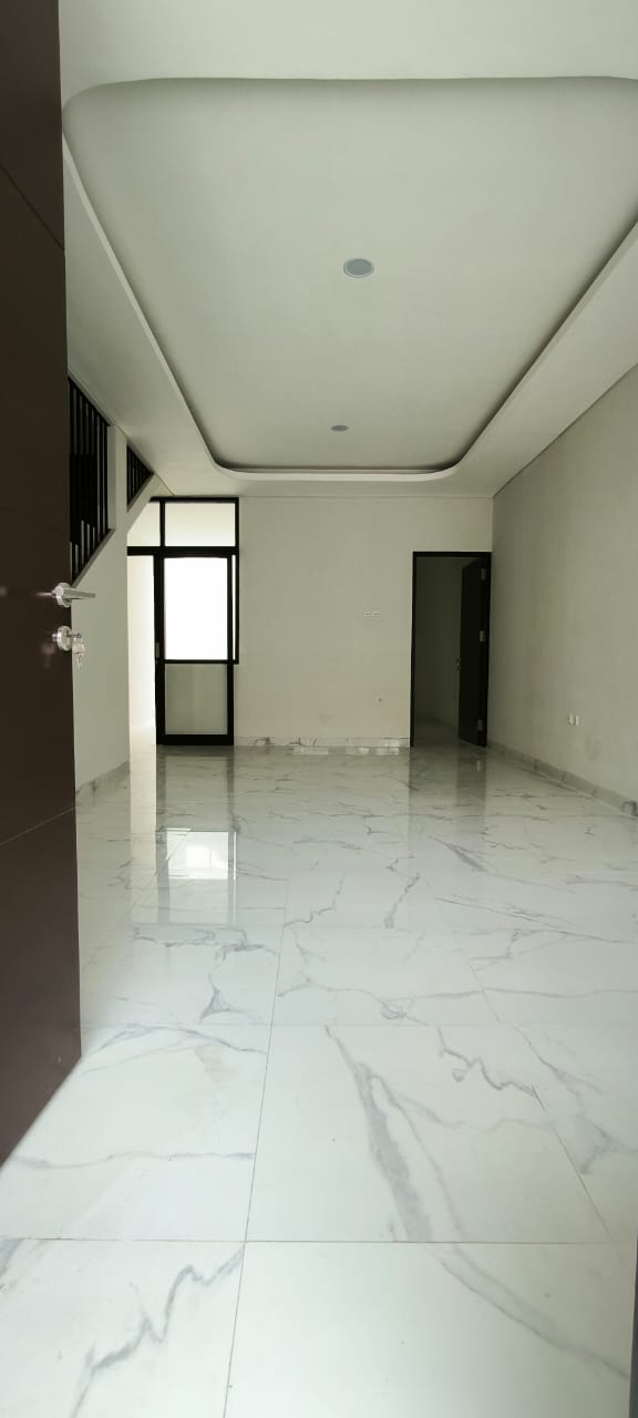 Dijual Rumah Baru 2 Lantai di Jalan Virgo Karang Empat Surabaya Timur - Image 1