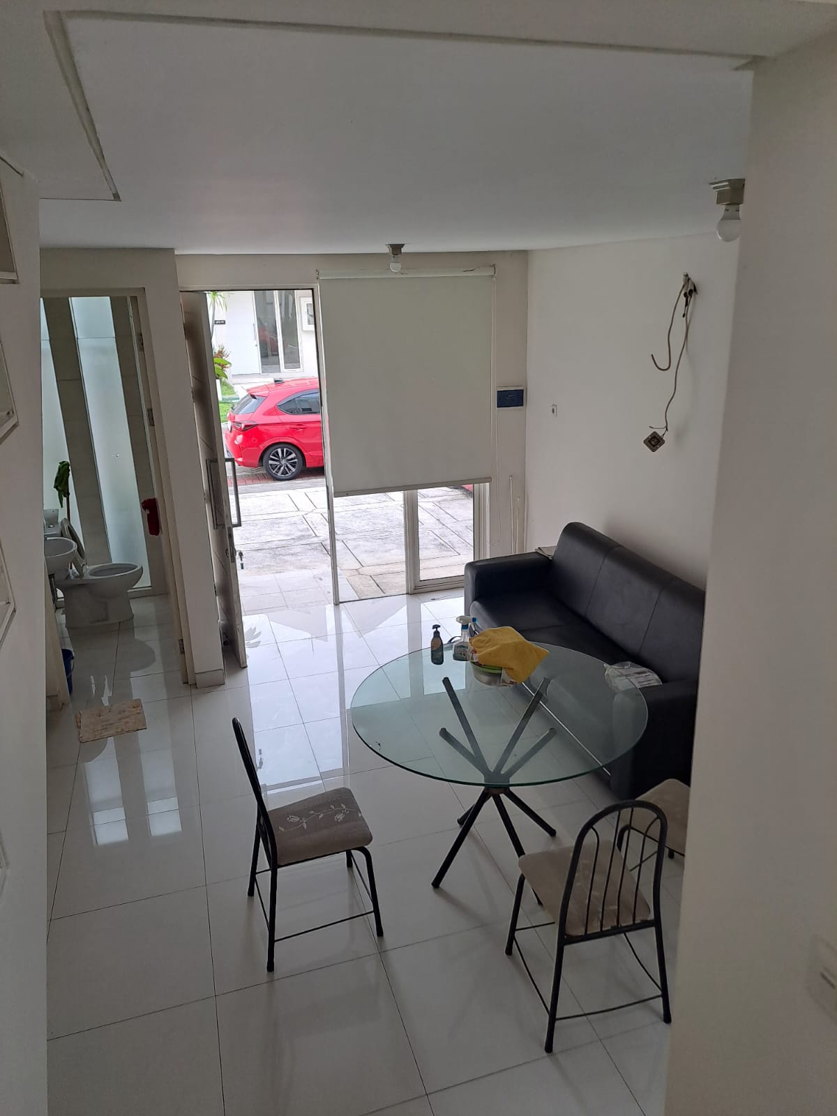 Dijual/Disewakan Rumah 2 Lantai Minimalis di Adelaide Grand Pakuwon Surabaya Barat - Thumbnail 2