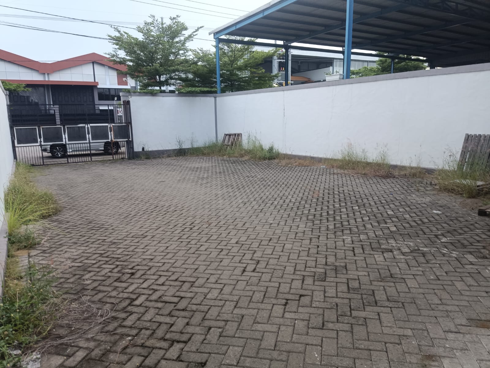 Dijual Gudang Sentral Murah di Margomulyo Permai Surabaya Barat - Image 1