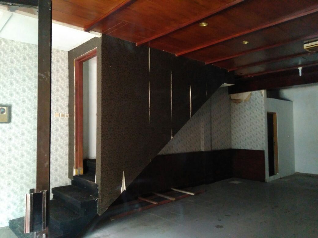 Dijual/Disewakan Ruko Komersial di Jalan Darmo Park 1, Surabaya Barat - Thumbnail 4