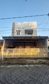 Dijual Rumah 2 Lt Siap Huni di Pesona Permata Gading, Lingkar Timur Sidoarjo - Image 1