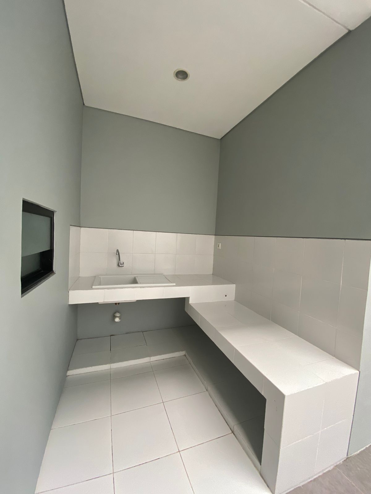 Dijual Rumah Minimalis di Oakwood Park, Citraland Utama Surabaya Barat (bbal) - Thumbnail 3