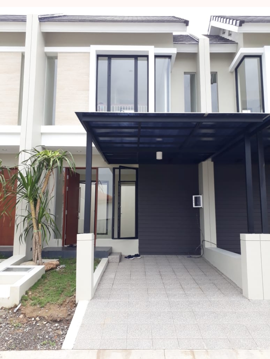 Dijual/Disewakan Rumah Minimalis di Northwest Hill Citraland Surabaya Barat - Image 1