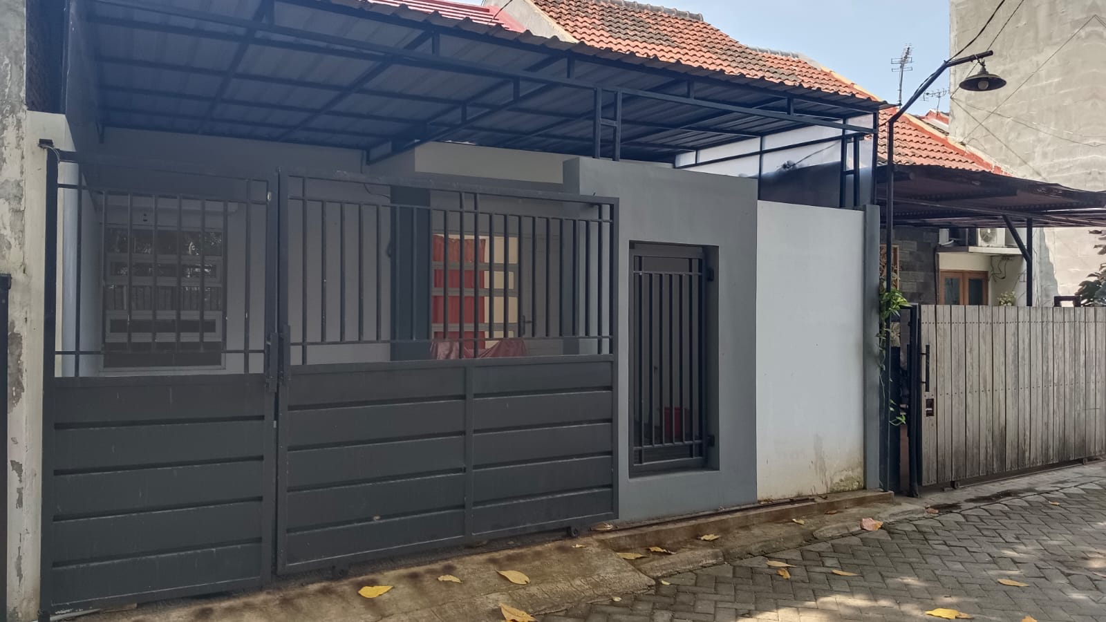 Dijual Rumah Minimalis Siap Huni di Kendalsari Pratama Surabaya Selatan - Image 1
