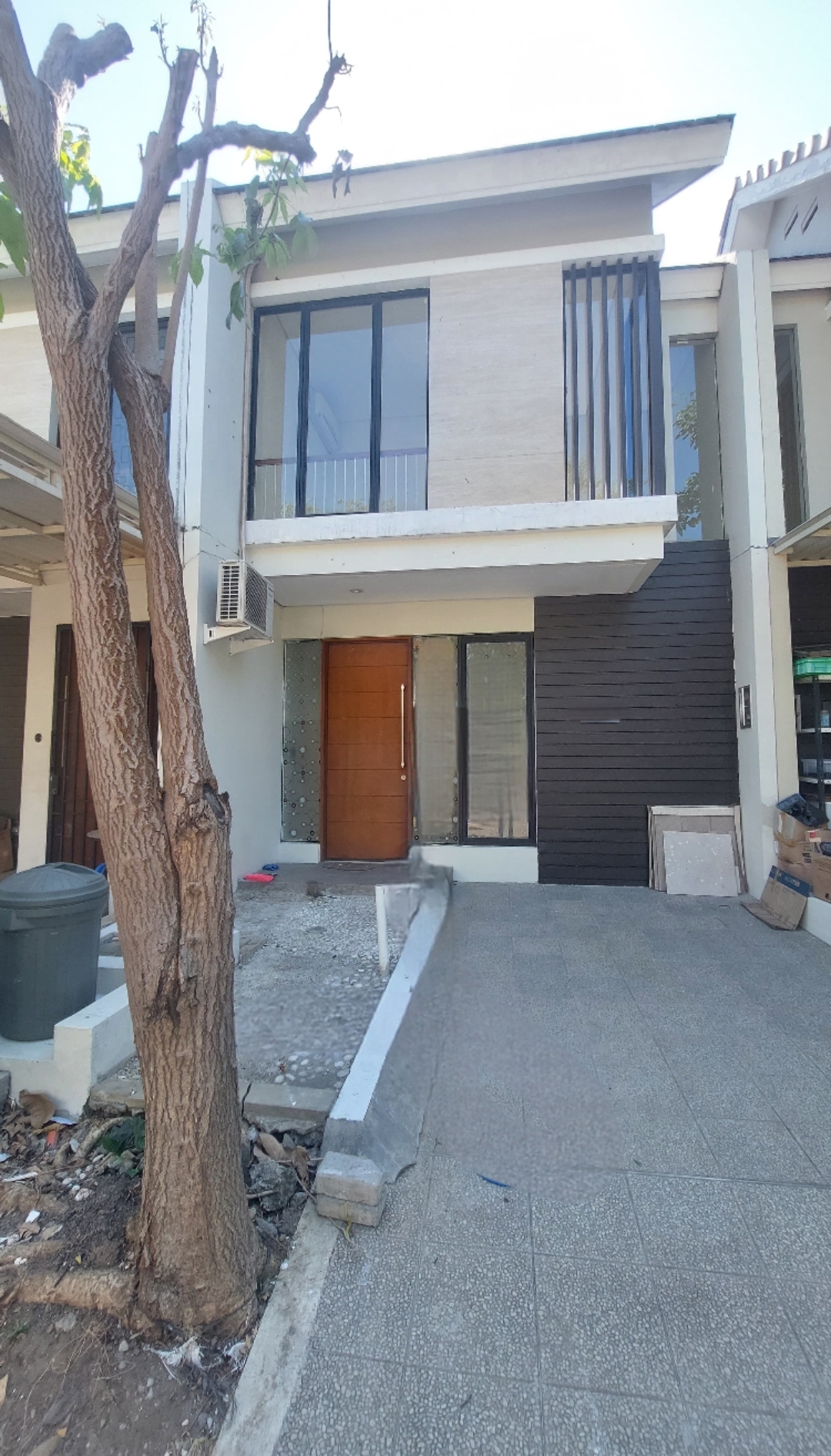 Dijual/Disewakan Rumah Minimalis 2 Lantai di Northwest Citraland Surabaya Barat - Image 1