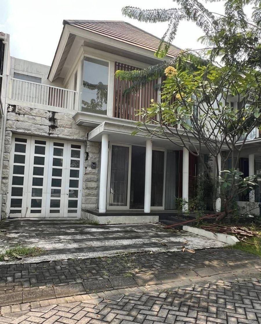Dijual Rumah Minimalis 2 lantai di Greenlake Citraland Surabaya Barat - Image 1