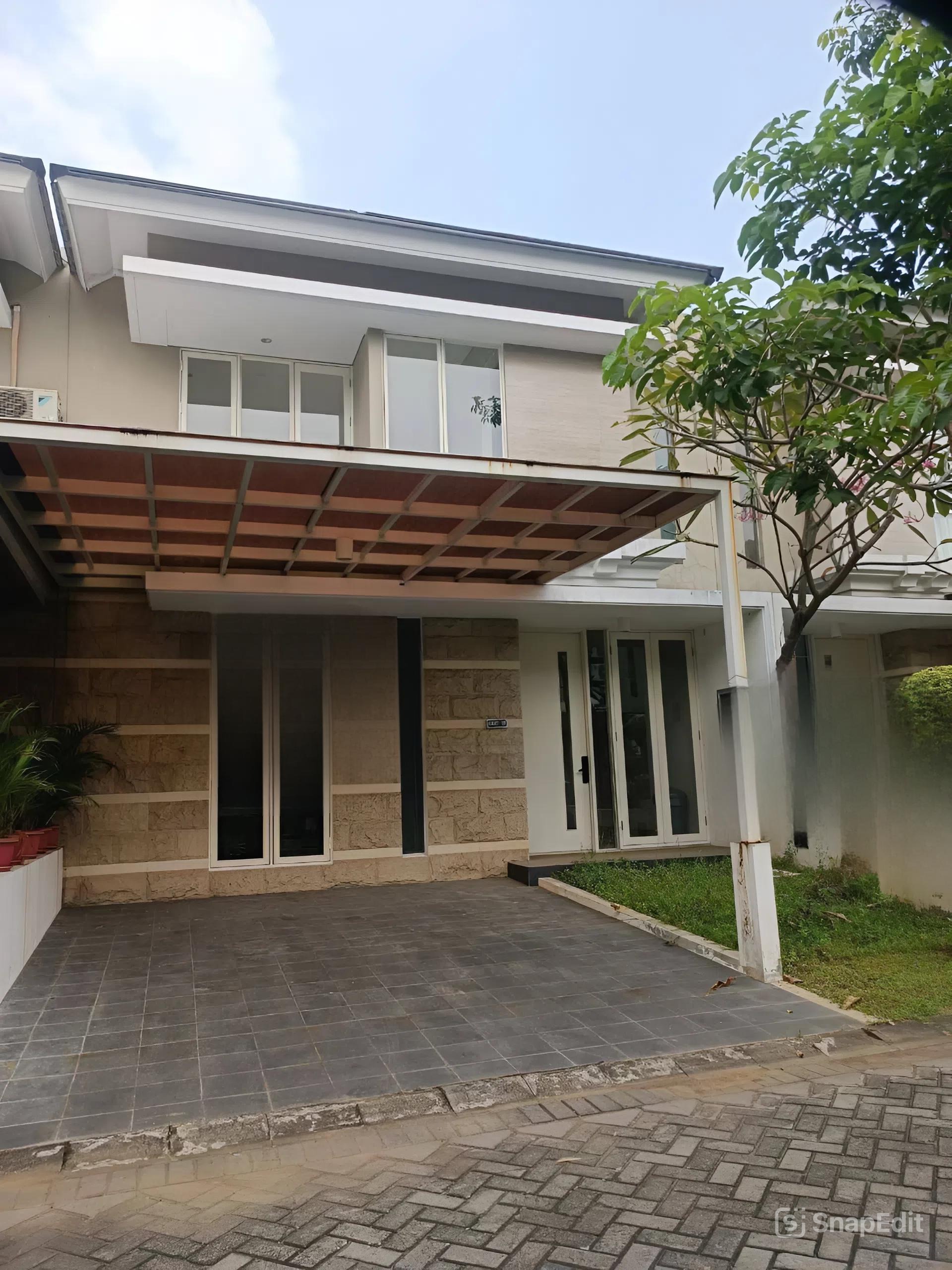 Dijual Rumah Gress Modern di Citraland The GreenLake Surabaya Barat - Image 1