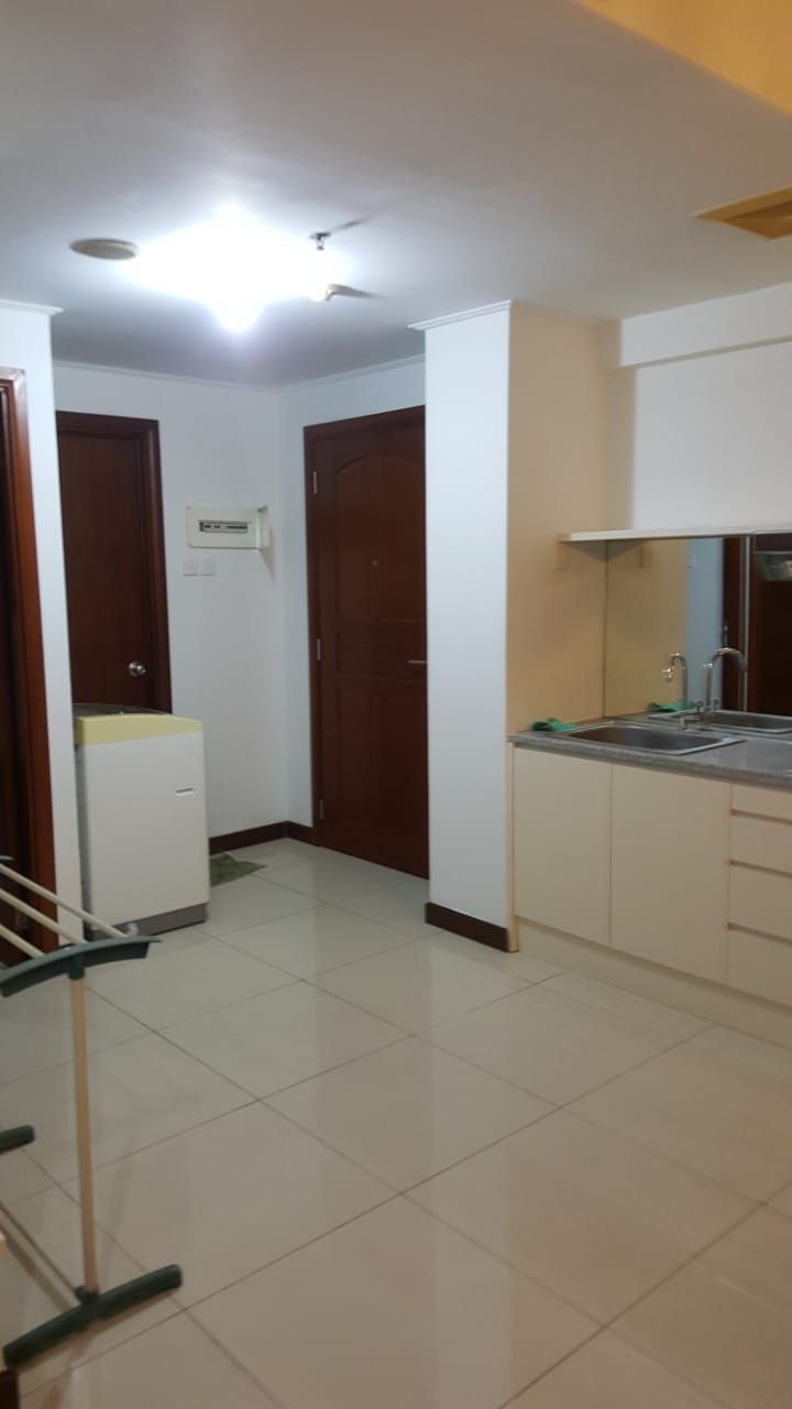 Dijual Murah Unit Apartemen Furnish di Waterplace Surabaya Barat - Thumbnail 2