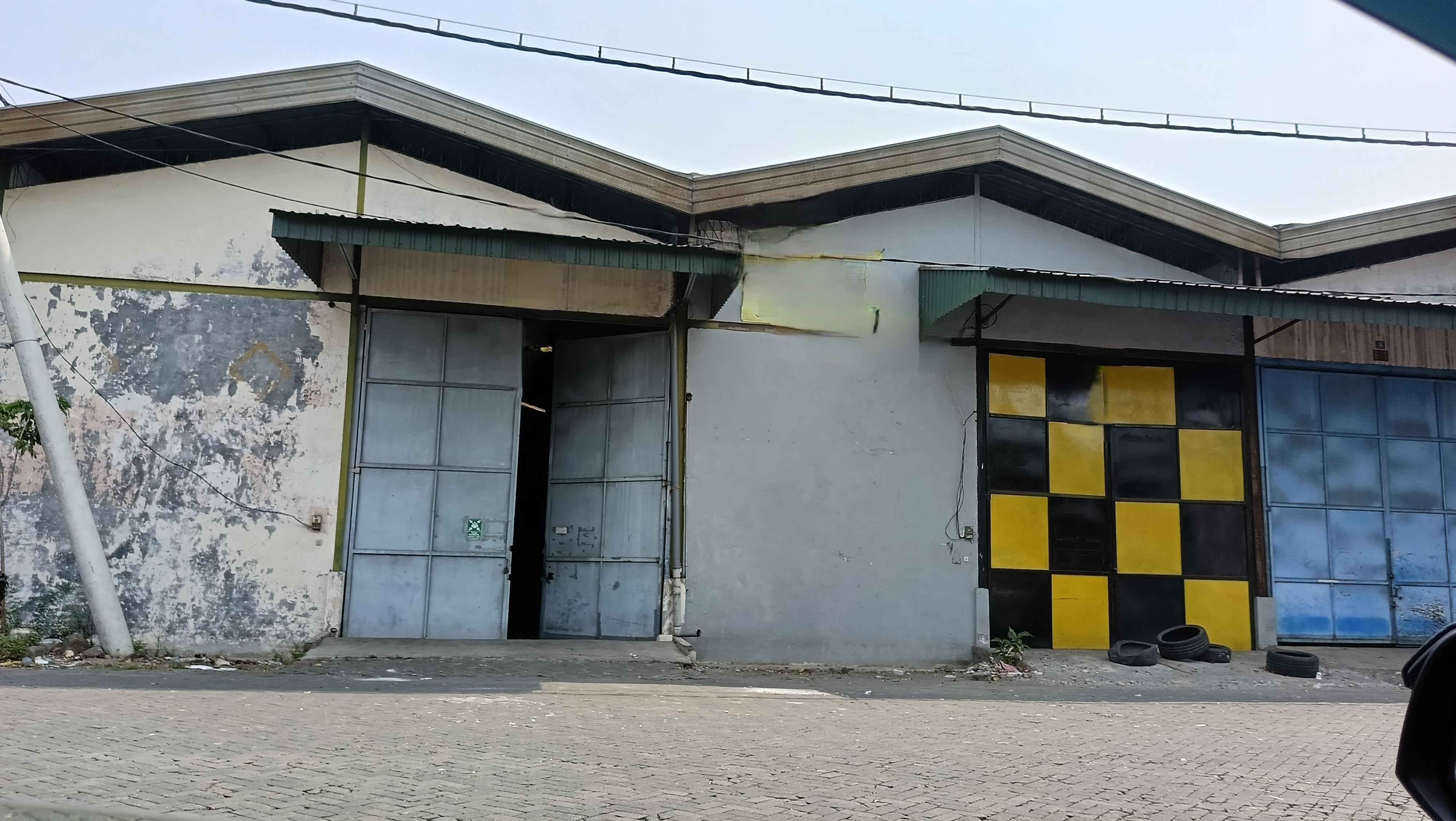 Dijual Gudang Strategis di Mutiara Margomulyo Indah, Surabaya Barat - Image 1