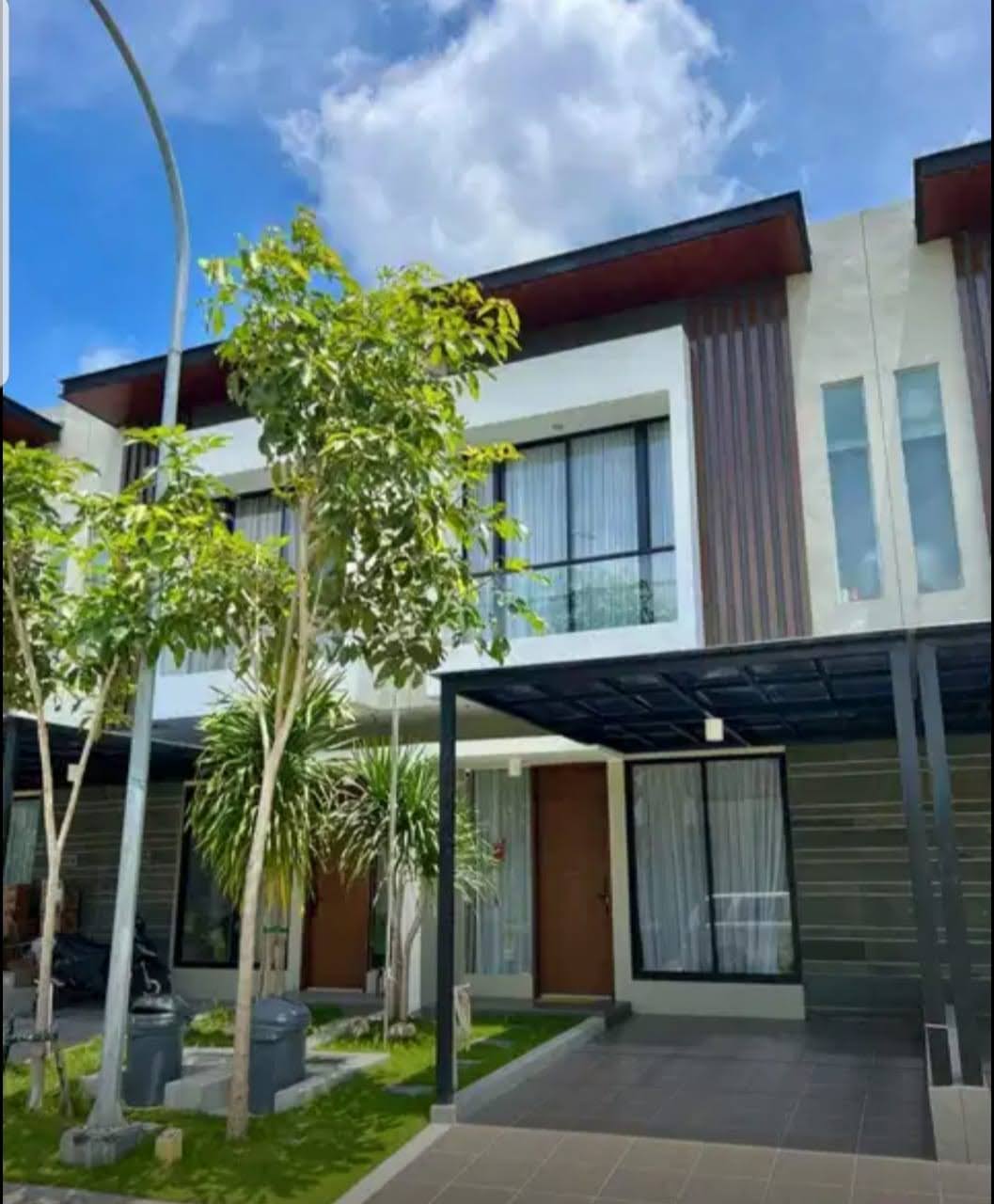 Dijual Rumah Baru Gress Full Furnish di Northwest Central Surabaya Barat - Image 1