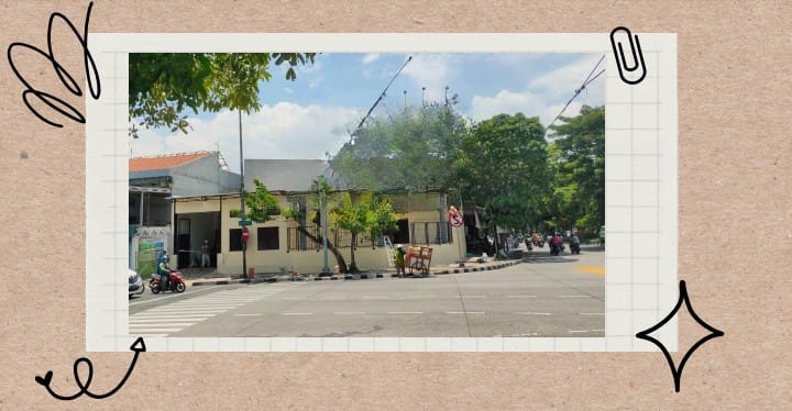 Disewakan Rumah Siap Huni di Lokasi Komersial Jalan Indragiri Surabaya Barat - Image 1