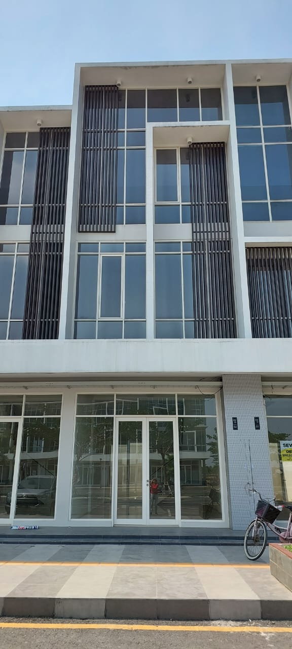 Disewakan Ruko Strategis di Northwesst Citraland Utara Surabaya Barat - Image 1
