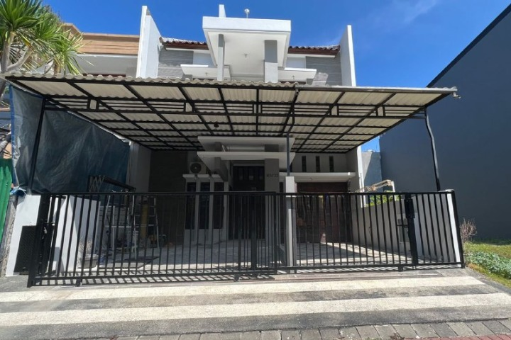 Disewakan Rumah Nyaman Dan Siap Huni di Pakuwon City San Diego Surabaya Timur - Image 1