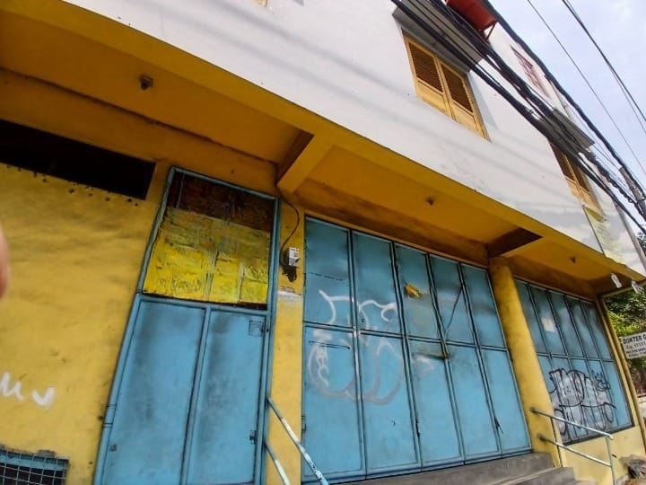 Dijual Ruko 3 Lantai Lokasi Strategis di Kenjeran Surabaya Utara - Image 1