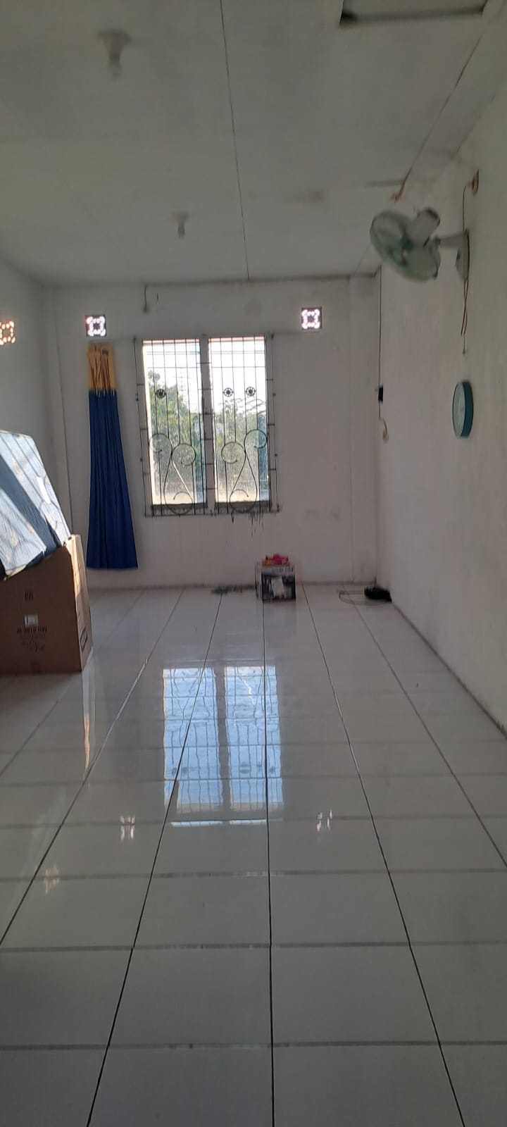 Dijual Ruko Strategis di Jalan Raya Wisma Lidah Kulon Surabaya Barat - Thumbnail 2