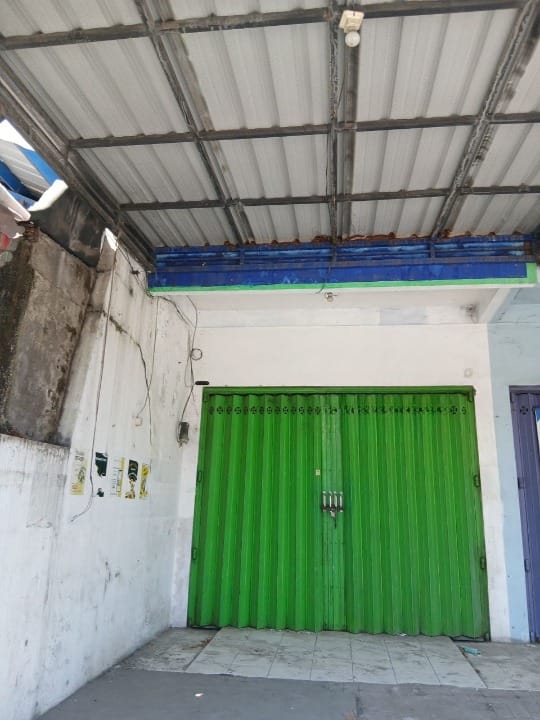 Dijual Ruko Strategis di Jalan Raya Wisma Lidah Kulon Surabaya Barat - Image 1