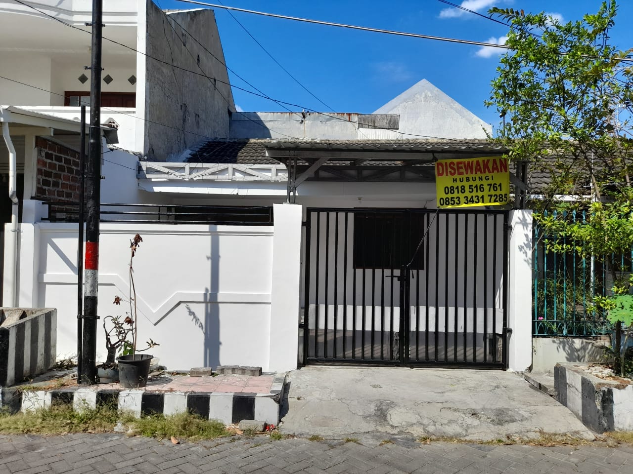 Disewakan Rumah Siap Huni di kawasan Darmo Indah Timur, Surabaya Barat - Image 1